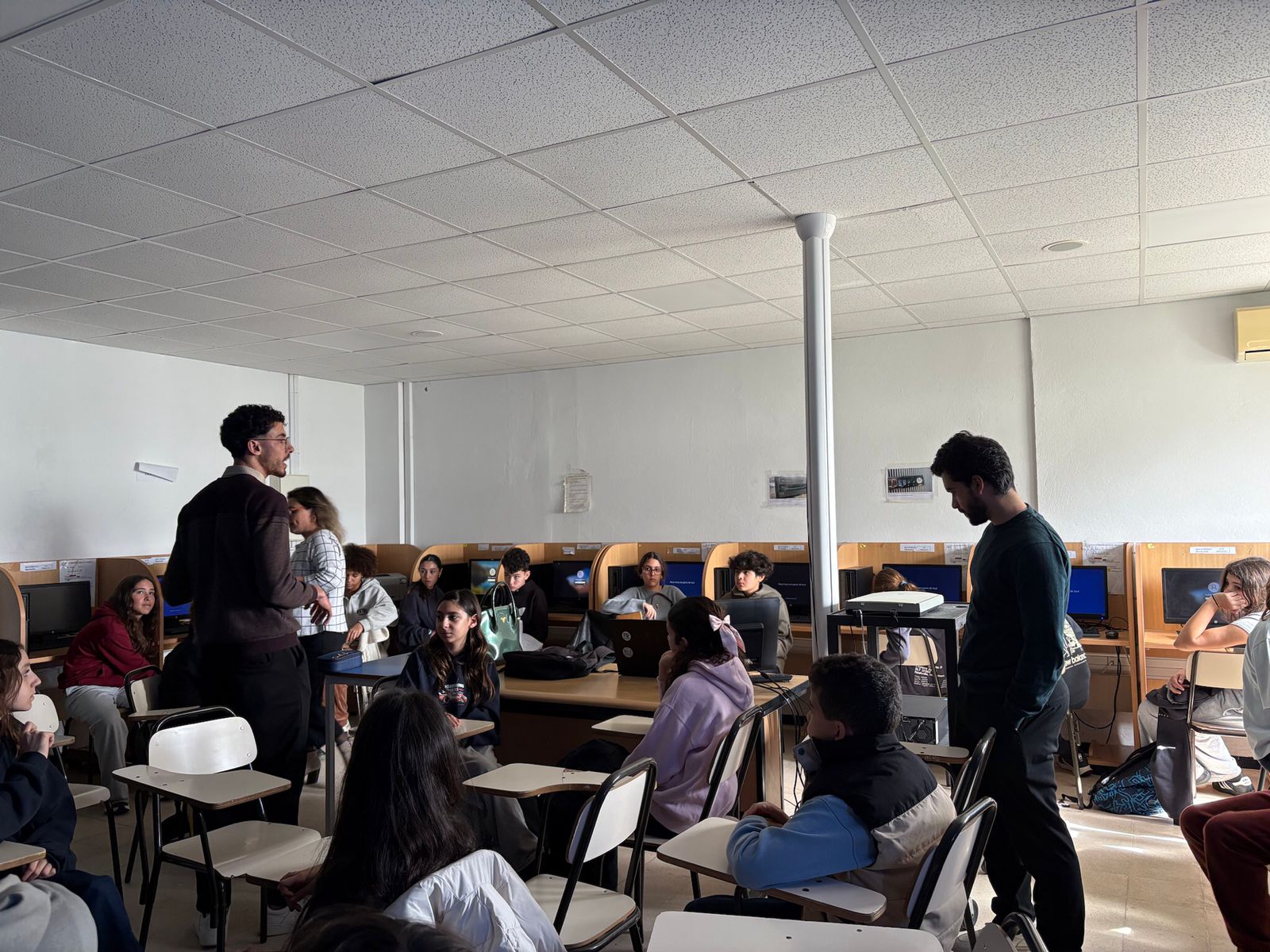 Answering cybersecurity questions in class